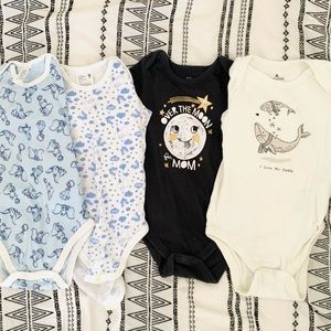 Long sleeve Dumbo Moon Whale bodysuit bundle multi brand